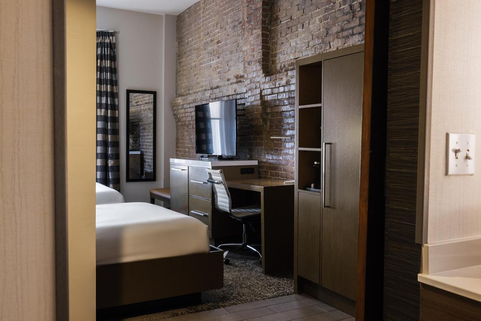 Napoleon Hotel 4*